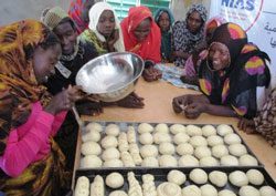 Refugee Women in Chad Bake Bread to Make a Living