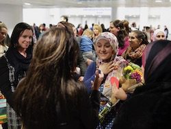 El reasentamiento de refugiados vuelve a aumentar en Estados Unidos