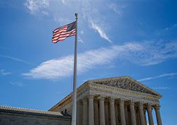 El Tribunal Supremo verá el caso de la prohibición de viajar en otoño