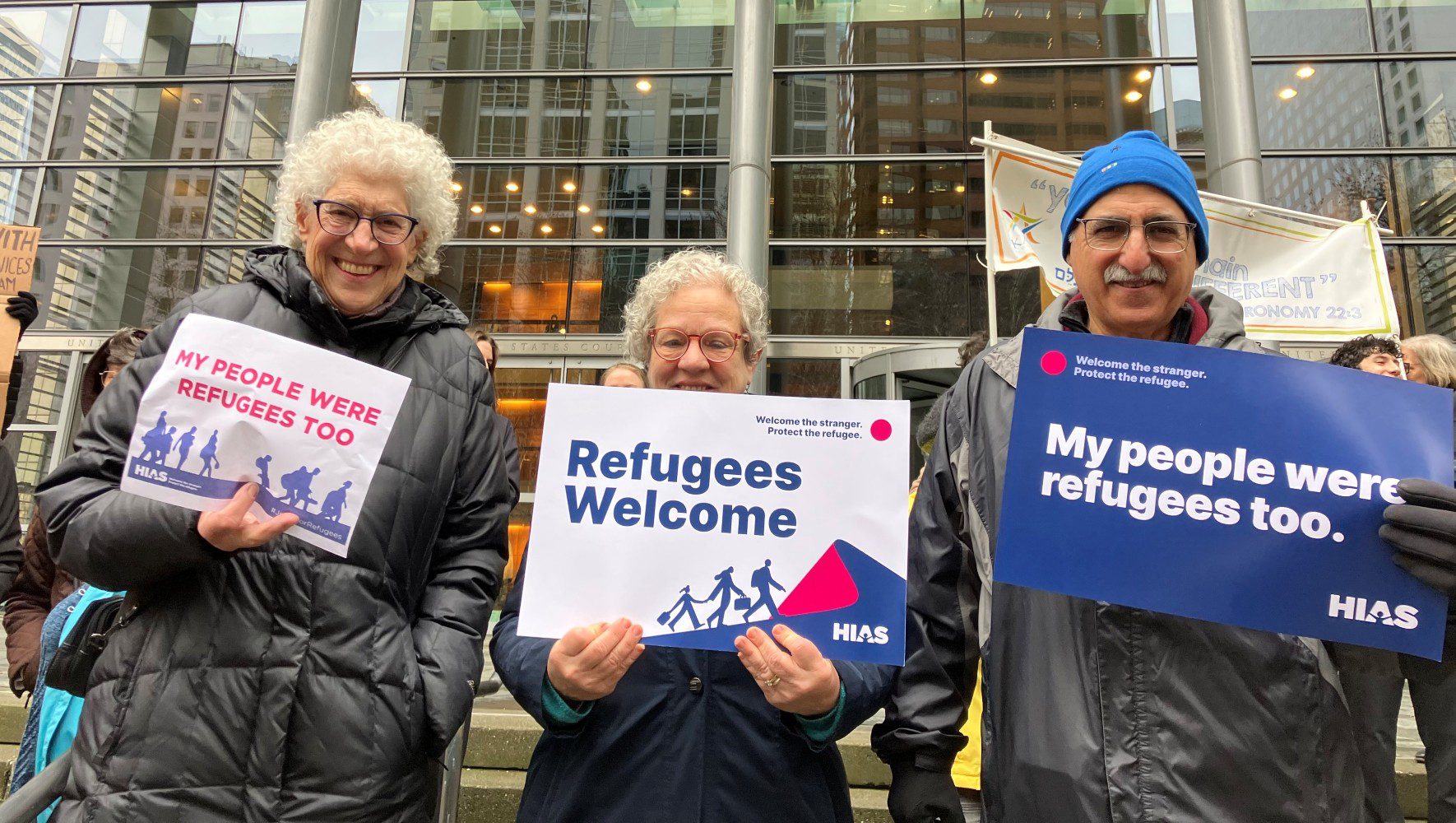HIAS supporters gather outside a courthouse in Seattle to celebrate the court ruling that blocked the Trump administration’s executive order suspending the U.S. Refugee Admissions Program (USRAP). The decision came in the lawsuit Pacito vs. Trump, in which HIAS was a plaintiff, alongside several other resettlement agencies and individuals directly impacted by the suspension. February 25, 2025 (Zhanna Veyts).