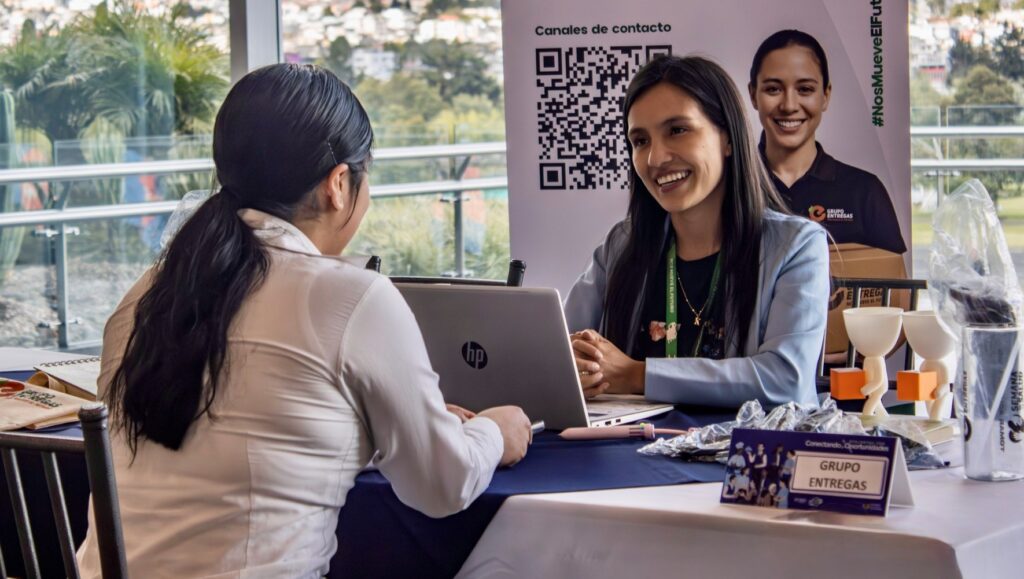 HIAS Ecuador hosts the job fair “Conectando Talentos con Oportunidades,” organized as part of an employability initiative connecting refugees, displaced people, and local Ecuadorians with employers on March 20, 2026 in Quito. (Iriel Corral/HIAS Ecuador)
