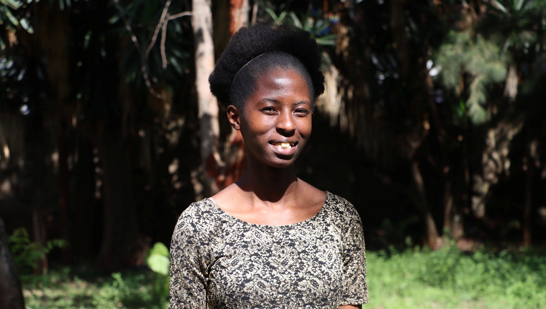 Linah, a young woman born in Kenya to Ugandan refugees and aspiring electrical engineering student, participates in HIAS Kenya's Self-Help Plus mental health program, supported by ECHO. (Violet Mburu/HIAS Kenya)