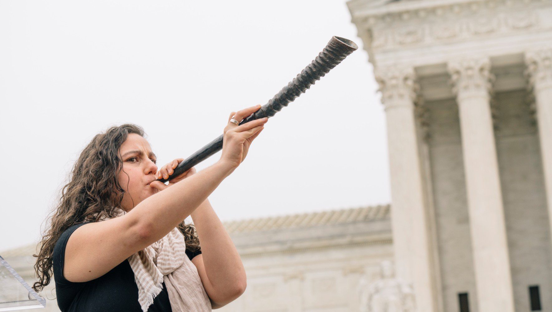 HIAS supporters attend the Safe Not Stranded Rally in front of the Supreme Court of the United States in Washington, D.C., on Tuesday, April 26, 2022. (Lexey Swall for HIAS)