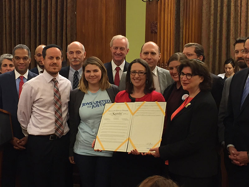 New D.C. City Council Resolution Honors Jewish Refugees 