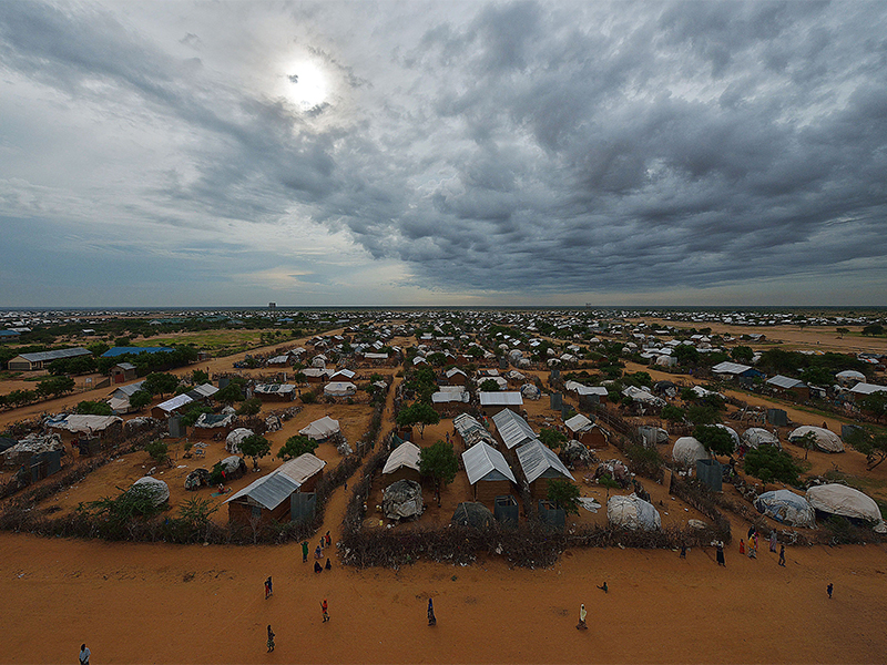 ¿Cerrará Kenia el mayor campo de refugiados del mundo y desplazará a miles de personas?