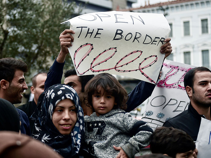 HIAS Grecia consigue la liberación de tres sirios detenidos en Lesbos